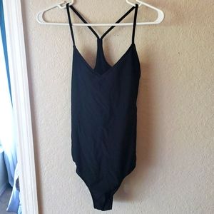 Body Glove one piece sz L swimsuit